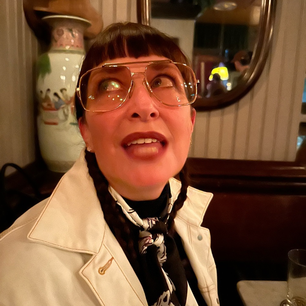 Meet your Posher, Robyn